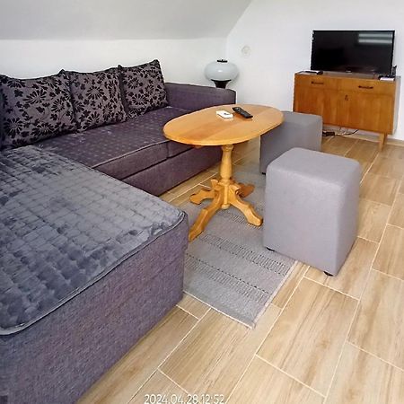 Apartman Duric โดนยี มิลาโนวัซ ภายนอก รูปภาพ