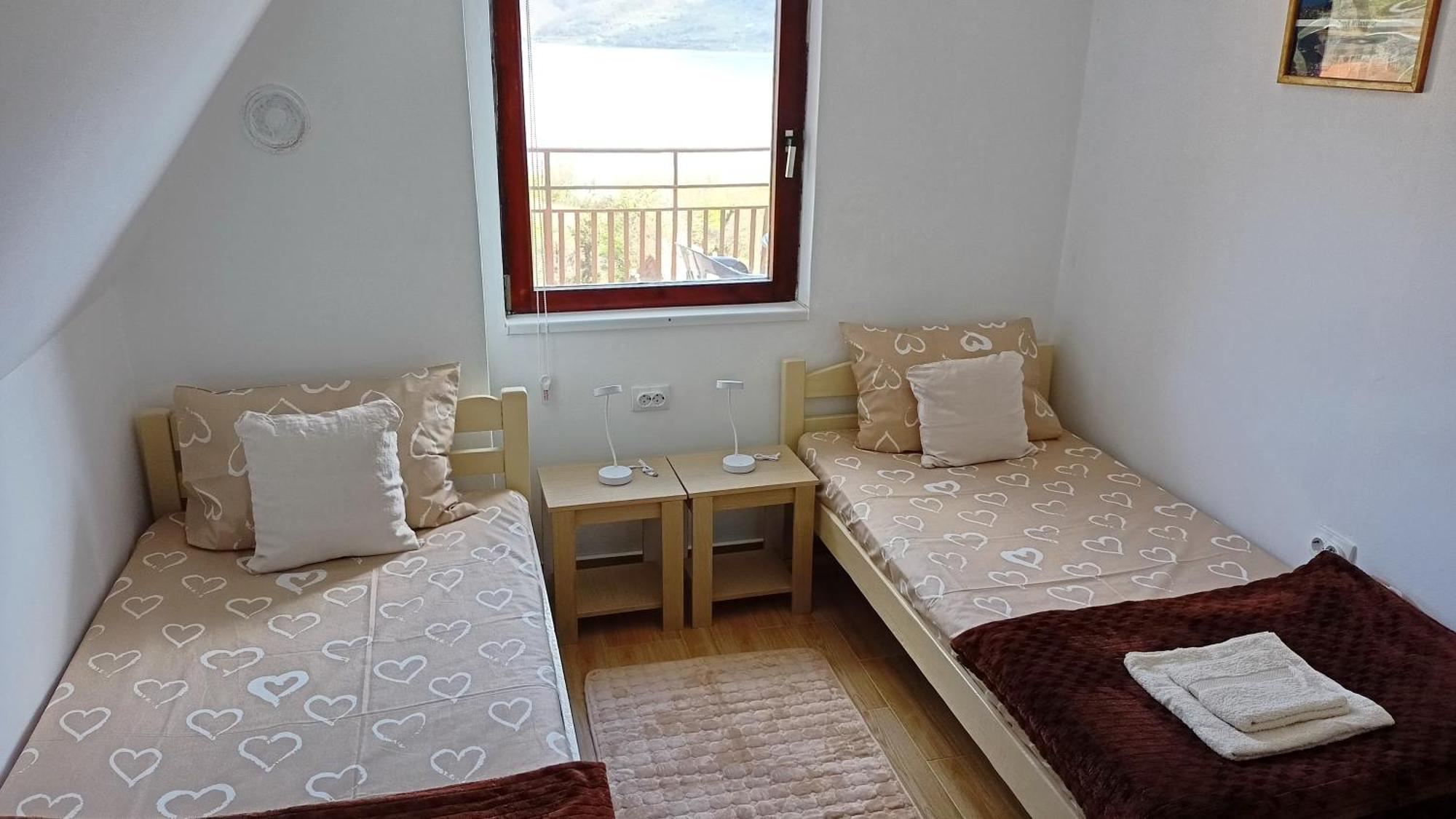 Apartman Duric โดนยี มิลาโนวัซ ภายนอก รูปภาพ